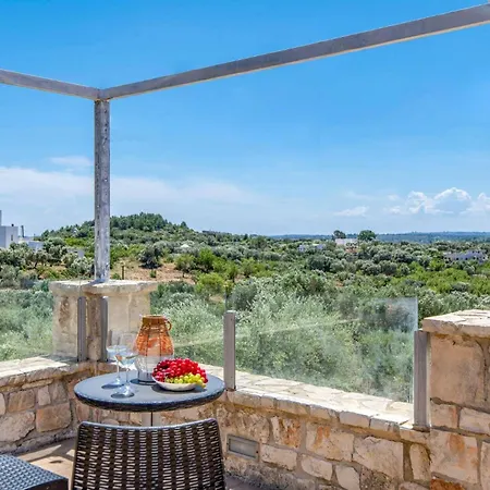 ヴィラ Angelo By オストゥーニ